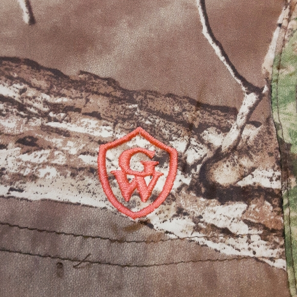 Camouflage Dura-Cool Technology Scotchguard Protect Button Down Top - Picture 10 of 16